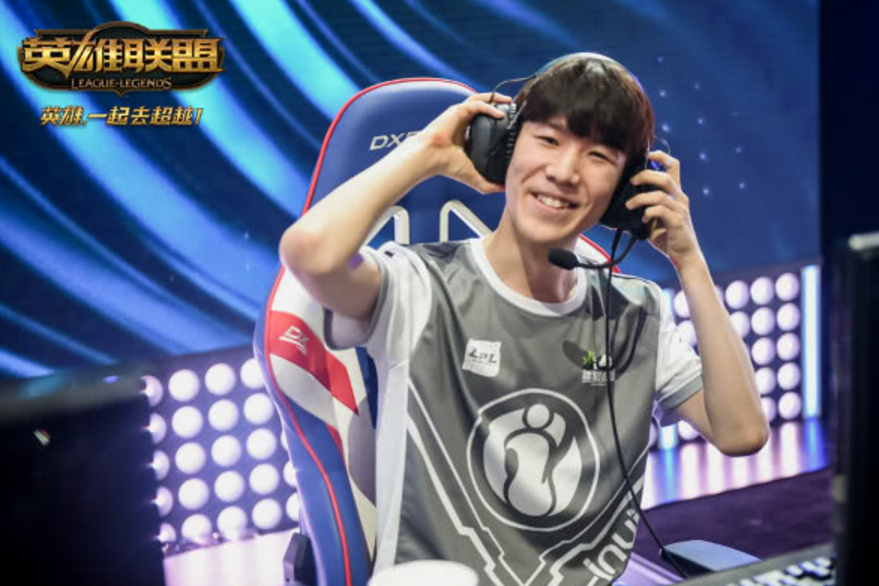 关于TheShy在德国队比赛中回归赛场，赛事规则更新引发热议！的信息爱游戏APP官方版